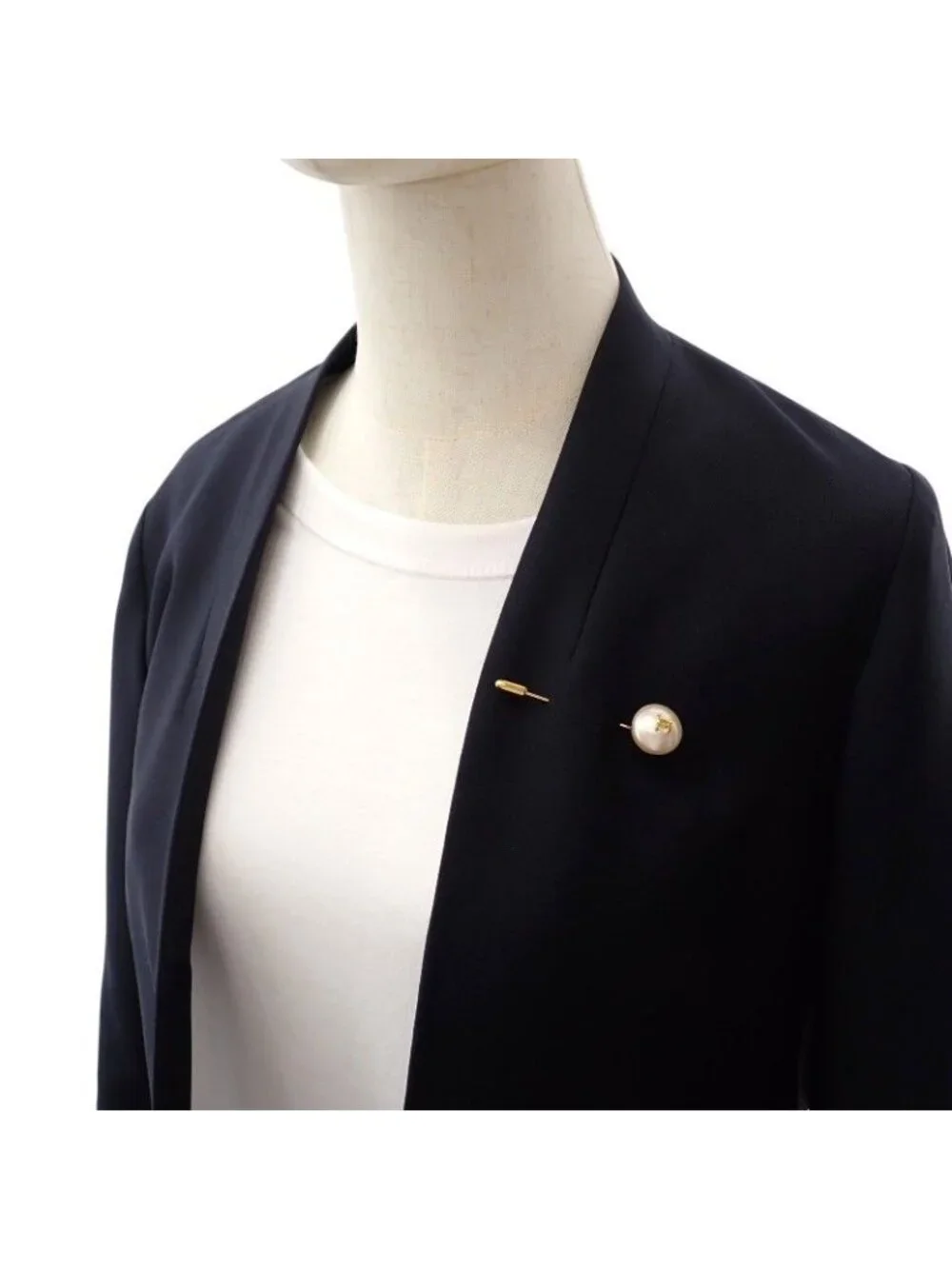Chanel Pin Brooch Vintage Metal Faux Pearl CC Logo